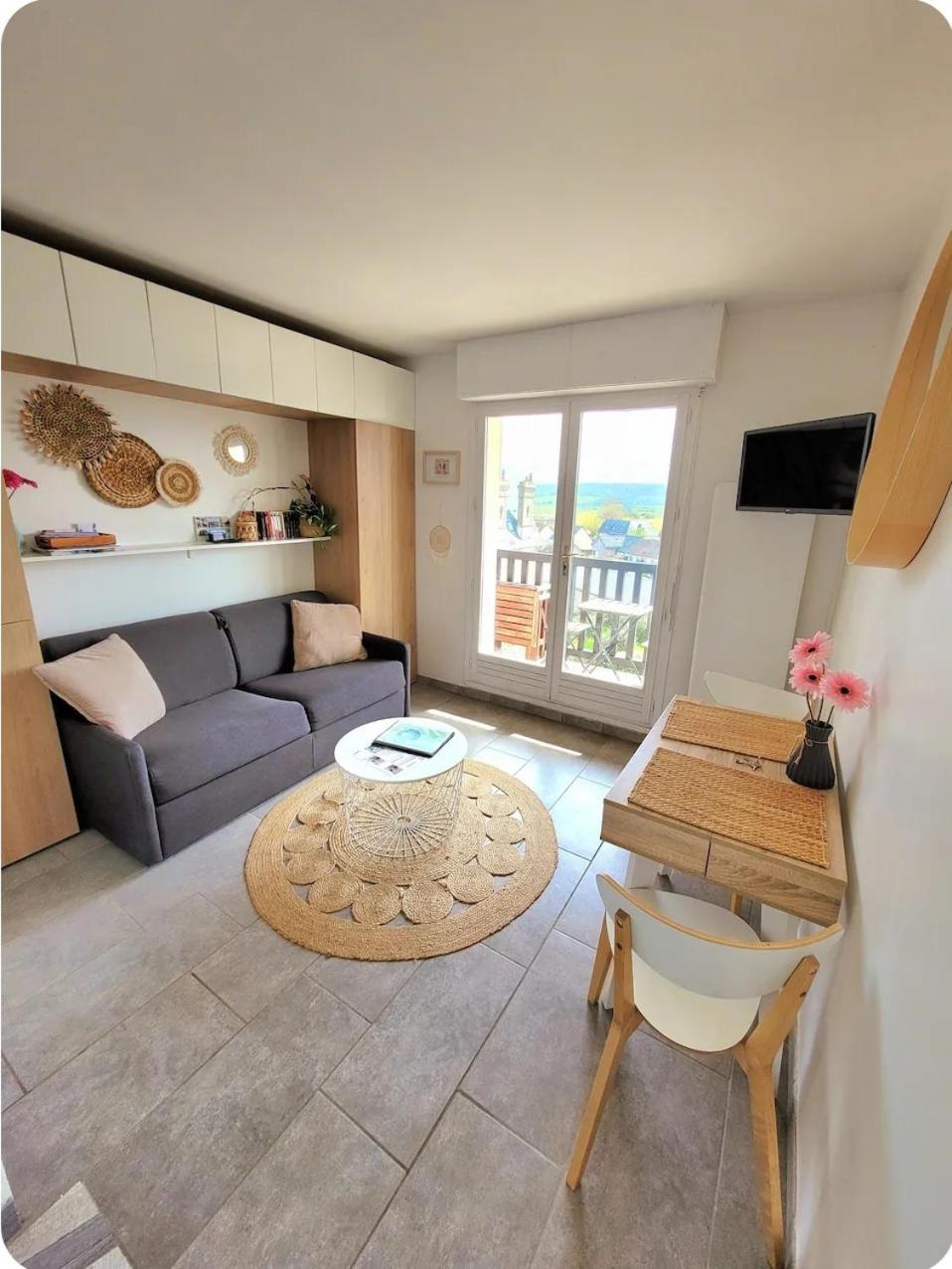 M2M Studio Magnifique Vue Mer - Avec Balcon - Les Pieds Dans L Eau! Blonville-sur-Mer Exterior photo